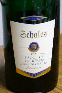Bacchus Trocken / Schales